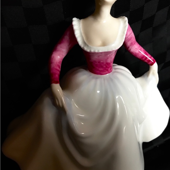 Royal Doulton - Picture 3 of 9